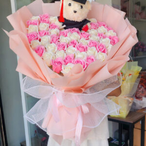 Bó Hoa Sáp Tốt Nghiệp Trái Tim Có Gấu